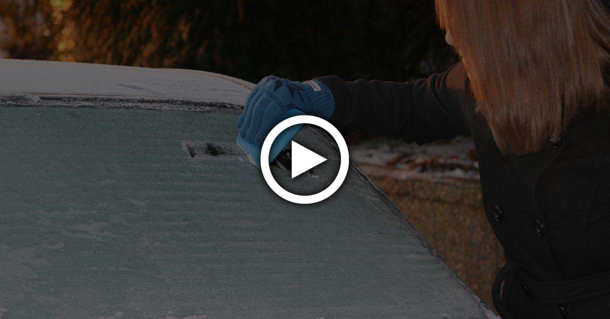 Vereiste Scheiben? Mit einem Haushaltstrick verschwindet der Frost im Handumdrehen