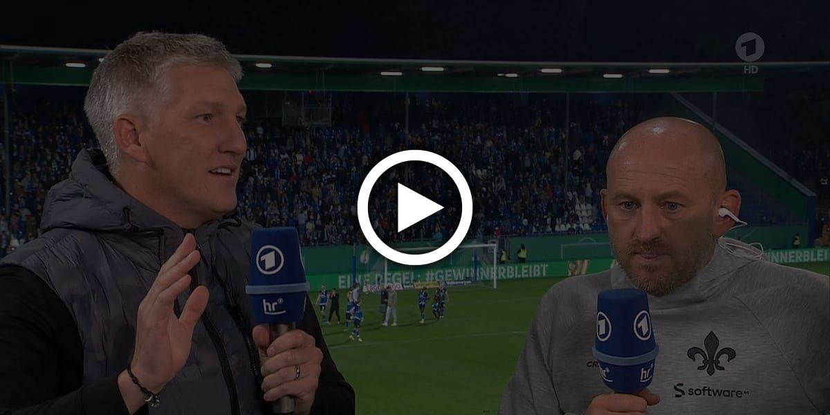 Schweinsteiger regt sich über Schiri auf und bemerkt eigenen Fehler nicht