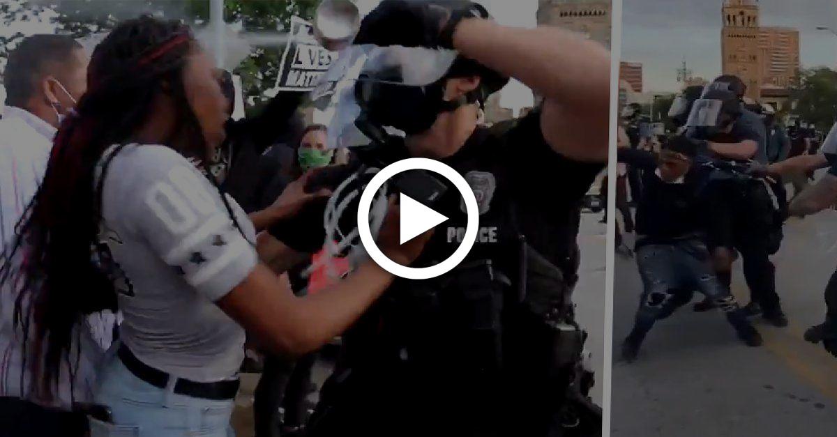 Video beweist: Friedlicher Demonstrant wird von Polizisten mit Pfefferspray attackiert